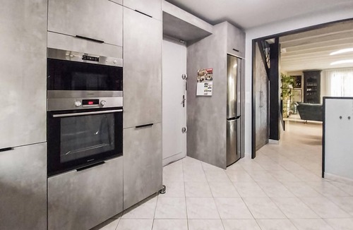 Saint-Laurent-d'Aigouze House | Stunning home in Saint-Laurent-d'Aigouz
