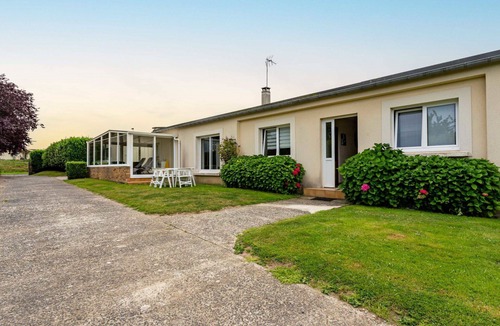 Saint-Vigor-le-Grand House | Stunning private villa for 6 guests with WIFI, TV, terrace and pets allowed