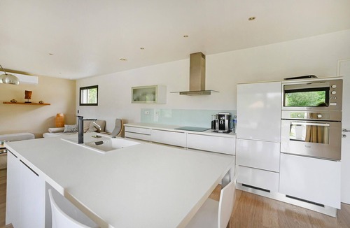 Saint-Laurent-des-Arbres House | Stunning home in St Laurent des Arbres