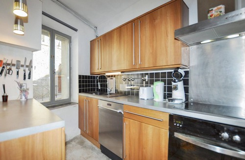 Villeseque-des-Corbieres House | Stunning home in Villeseque des Corbier