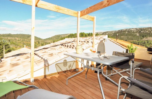 Villeseque-des-Corbieres House | Stunning home in Villeseque des Corbier