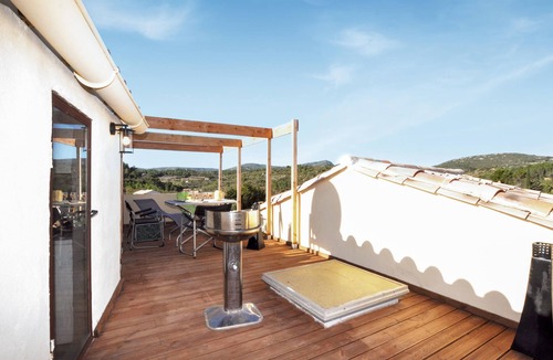 Villeseque-des-Corbieres House | Stunning home in Villeseque des Corbier