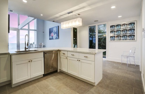 La Porte House | Stunning Galveston Bay Beach Getaway!
