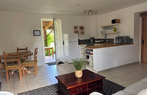 Cuzorn Cottage | Stunning Gite, private garden, large heated pool, tranquil and historic setting