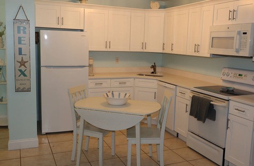 South Island Condo | Stunning Gulf View Condo on the Beach - Steps to Sand & Pool!