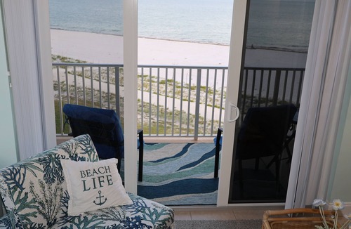 South Island Condo | Stunning Gulf View Condo on the Beach - Steps to Sand & Pool!
