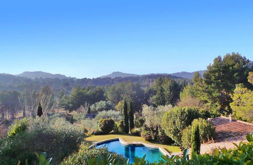 Les Baux-de-Provence House | Stunning home in Les Baux De Provence