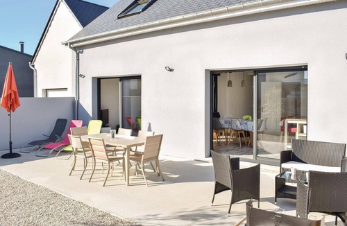 Saint-Germain-sur-Ay House | Stunning home in Saint-Germain-sur-Ay