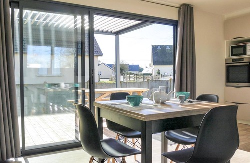 Saint-Germain-sur-Ay House | Stunning home in Saint-Germain-sur-Ay