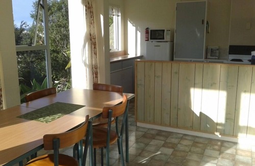 Coromandel Apartment | Stunning harbour views, peaceful location