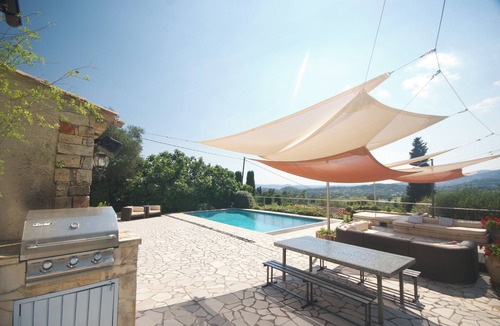 Opio Villa | Stunning hilltop Opio villa exceptional views EV charging walk to Valbonne