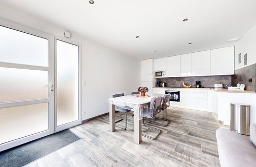 Angerville-l'Orcher House | Stunning home in Angerville l'Orcher
