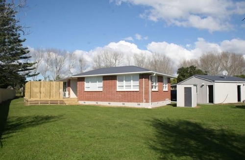 Whakatane House | Stunning holiday home close to beach