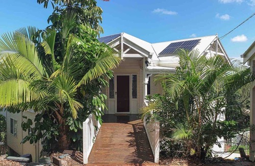 Yaroomba House | Stunning Home Amongst Forest with Ocean Views