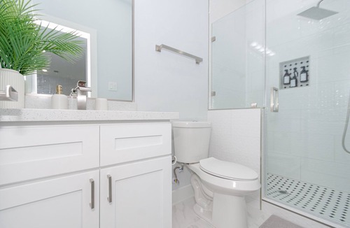 Garden Oaks House | Stunning home away from home! Only 15 minutes from Downtown Houston
