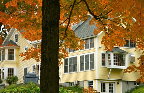 Pittsford House | Stunning home chefs kitchen, pool, hot tub, 4 fireplaces.Close to Mountain Top.