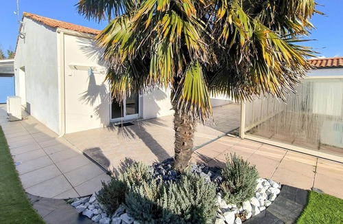 La Barre-de-Monts House | Stunning home in La Barre de Monts