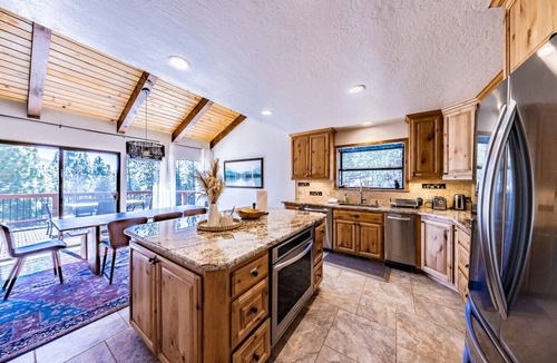 Round Hill Village House | Stunning Home | Hot Tub-Deck-Heavenly | Sleeps 8