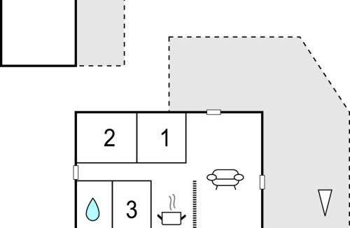 Oster Somarken House | Stunning Home In Aakirkeby With Wifi