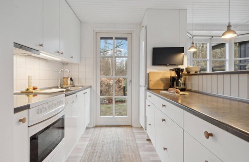 Allingabro House | Stunning home in Allingåbro with WiFi