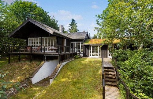 Allingabro House | Stunning home in Allingåbro with WiFi
