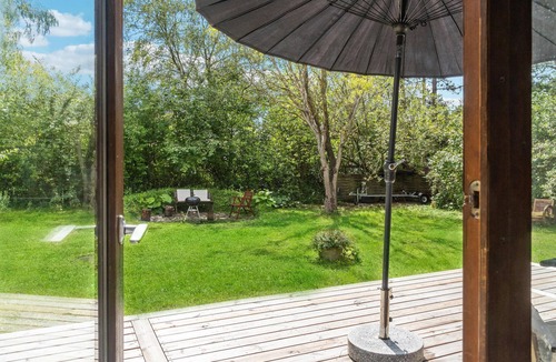 Maribo House | Stunning home in Askø with kitchen