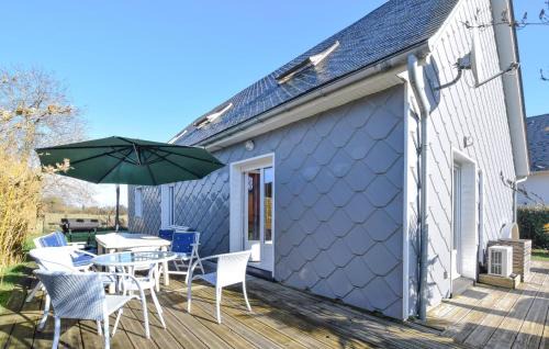 Auberville House | Stunning Home In Auberville With Wifi