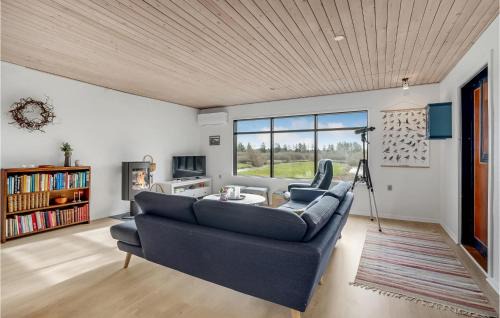 Avlum House | Stunning Home In Aulum With Wifi