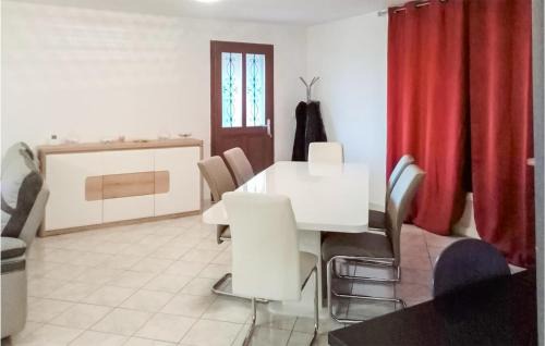 Baix House | Stunning Home In Baix With Outdoor Swimming Pool