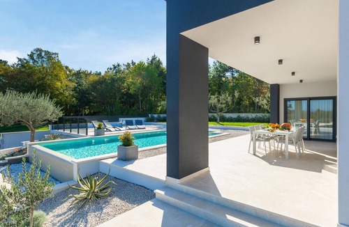 Melnica House | Stunning home in Barban