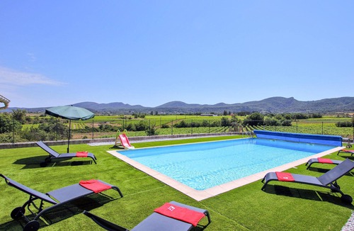 Brujas House | Stunning home in Beaulieu