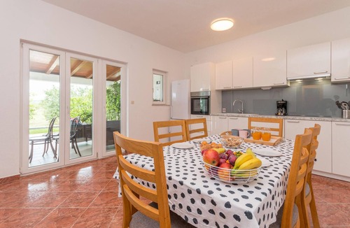 Velim House | Stunning home in Benkovac