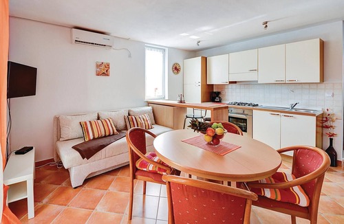 Barbariga House | Stunning home in Betiga