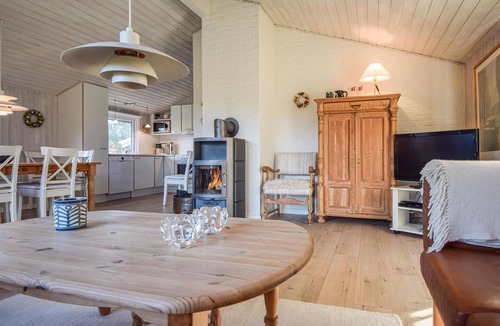 Blavand Strand House | Stunning home in Blåvand with sauna