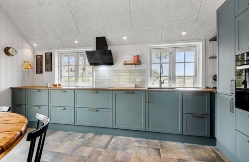 Blavand Strand House | Stunning home in Blåvand with kitchen