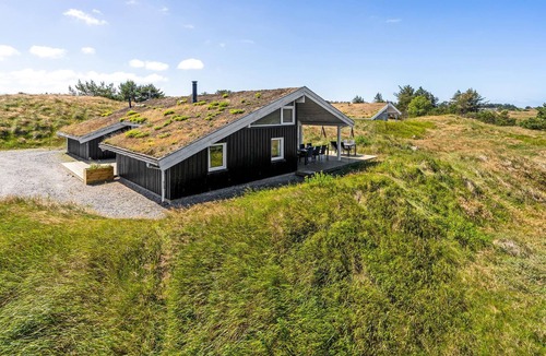 Blokhus House | Stunning home in Blokhus with sauna