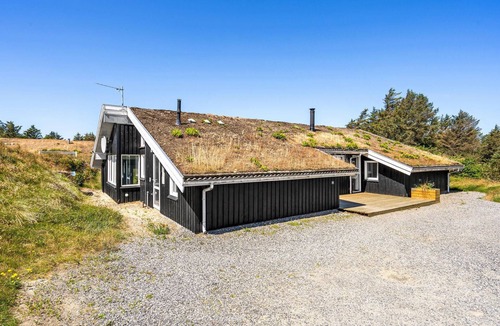 Blokhus House | Stunning home in Blokhus with sauna