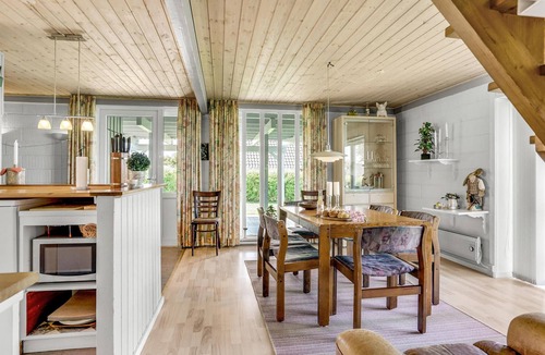 Skastrup Strand House | Stunning home in Bogense with WiFi