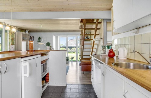 Skastrup Strand House | Stunning home in Bogense with WiFi