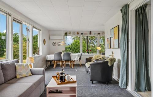 Skastrup Strand House | Stunning Home In Bogense With Wifi