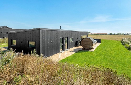 Hvidbjerg Strand House | Stunning home in Børkop with sauna