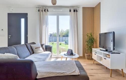 Boulleville House | Stunning Home In Boulleville With Wifi