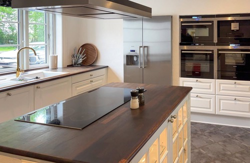 Esbjerg Municipality House | Stunning home in Bramming with WiFi