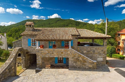 Buzet House | Stunning home in Buzet