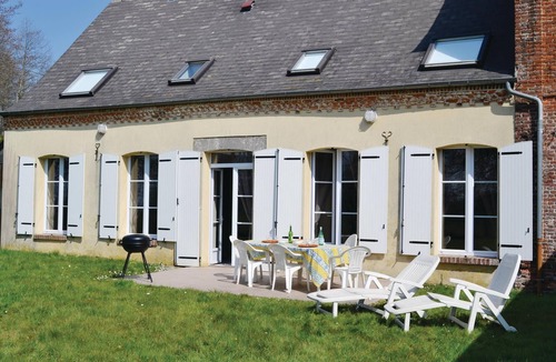 Chigny House | Stunning home in Chigny with kitchen