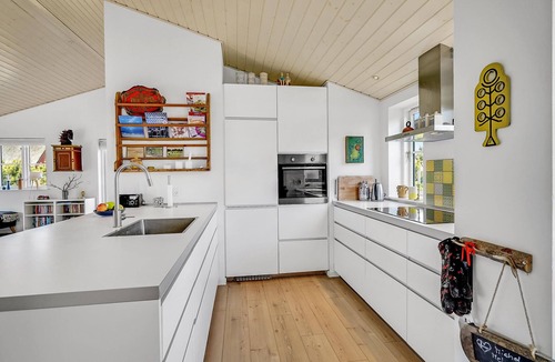Vejers Strand House | Stunning home in Vejers Strand with WiFi