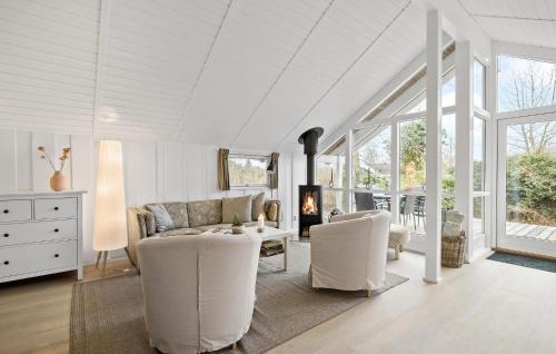 Dronningmolle House | Stunning Home In Dronningmølle