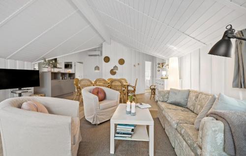 Dronningmolle House | Stunning Home In Dronningmølle