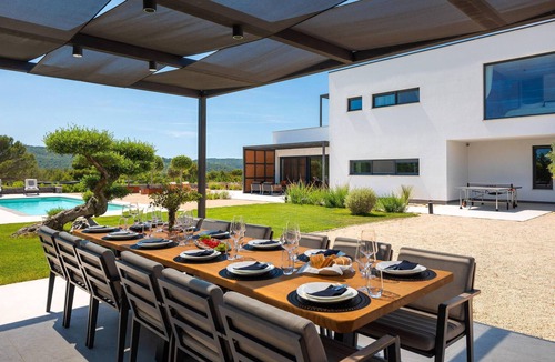 Sibenik House | Stunning home in Dubrava with sauna