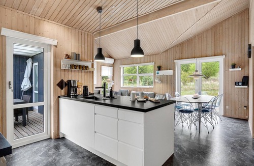 Lyngsbæk Strand House | Stunning home in Ebeltoft with kitchen